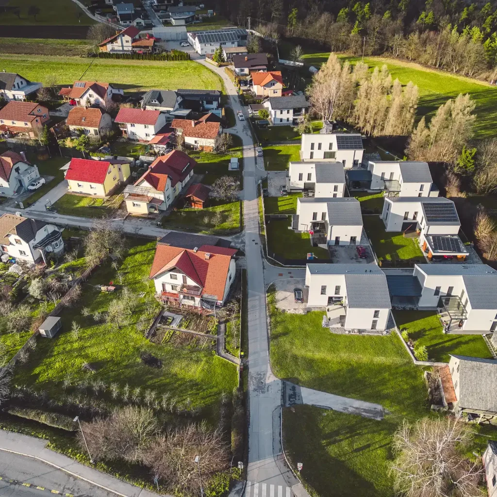 imh gmbh hausverwaltung bad kreuznach aerial view of residential area in the country side